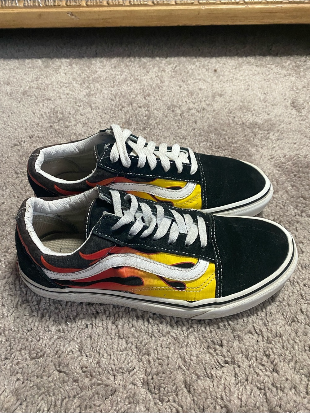 Vans Oldskool low top  Black Suede with Yellow-Red Flame Detail